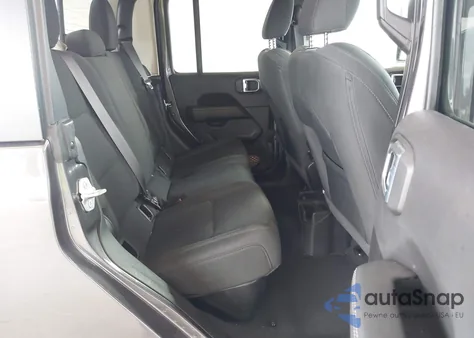 2021 Jeep Gladiator Overland 4X4 z USA, uszkodzony, nr VIN 1C6HJTFG1ML609390